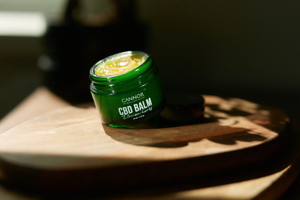 Srovnani-CBD-konopnych-masti.-Ktera-je-ta-vhodna-pro-vas